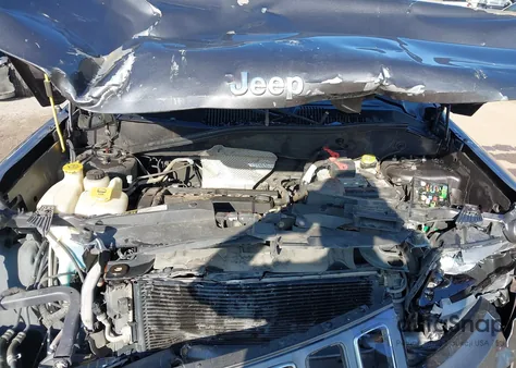 2016 Jeep Compass High Altitude Edition z USA, uszkodzony, nr VIN 1C4NJCEA9GD676987